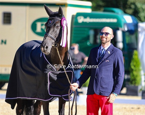 Where there’s Swing Royal IFCE, there is his devoted groom Geoffrey Podsiedlik.