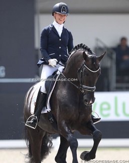 Jessica Lynn Thomas and Secret at the 2019 World Young Horse Championships :: Photo © Astrid Appels