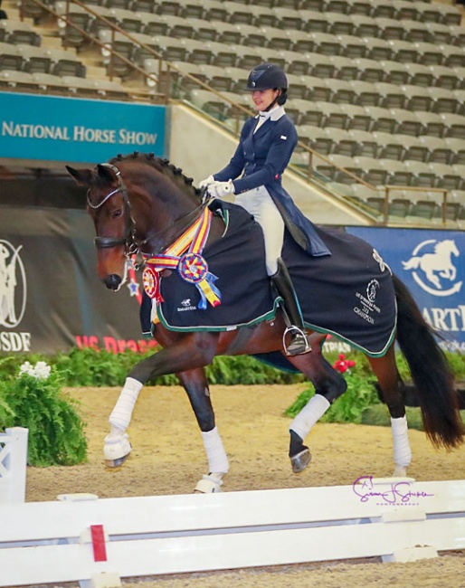  Nora Batchelder and Fifi MLW enjoy their victory lap for the Prix St. Georges Open Championship at the 2018 US Dressage Finals :: Photo © Sue Stickle